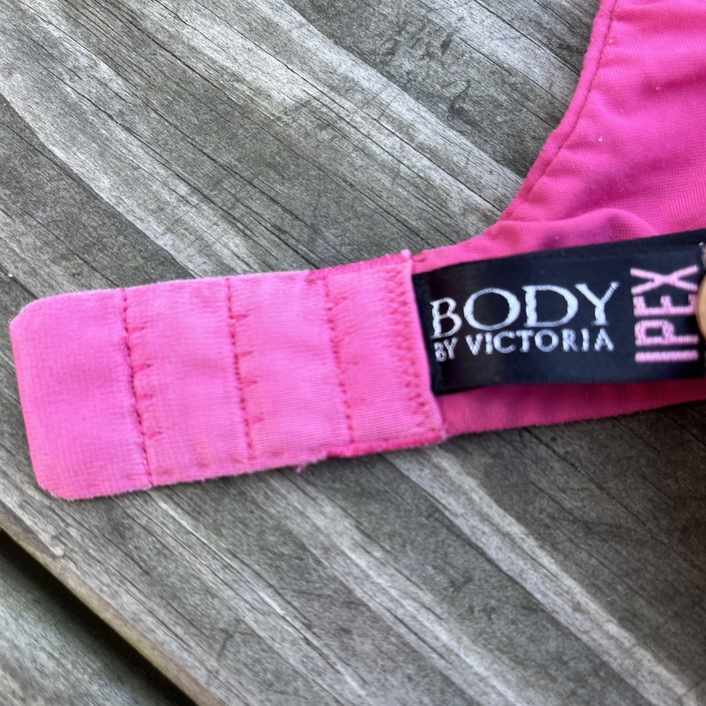 Victorias Secret Body By Victoria IPEX  Solid Pink  Bra 34C  Wireless - Picture 8 of 9